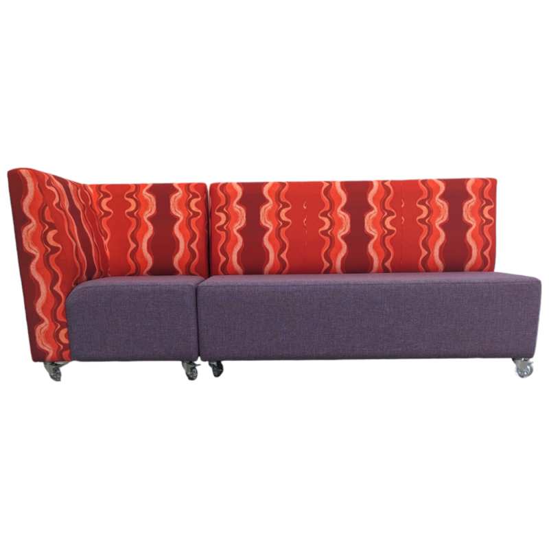 662009 - Sassy Couch